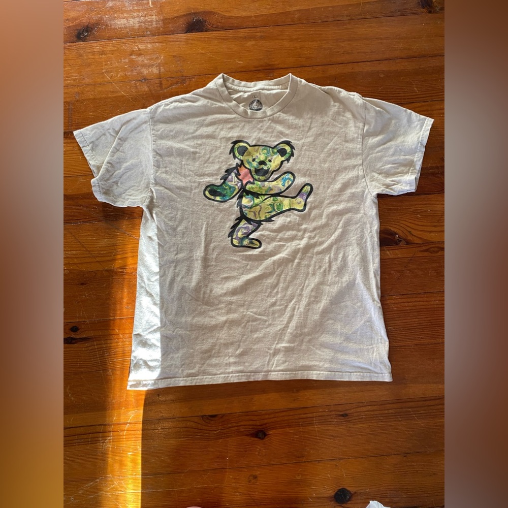 Grateful Dead tshirt